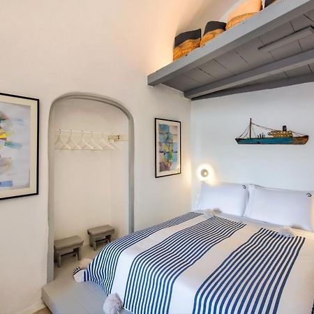 De Profundis By Thireon Villa Oia  Exterior photo